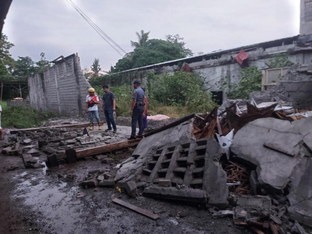 Earthquake hits MIndanao: Couple killed after wall collapses on their shanty. In photo shows the wall of Amadeo compound in General Santos City that collapsed due to the magnitude 6.8 quake on Friday afternoon. (Photo from GenSan PNP)