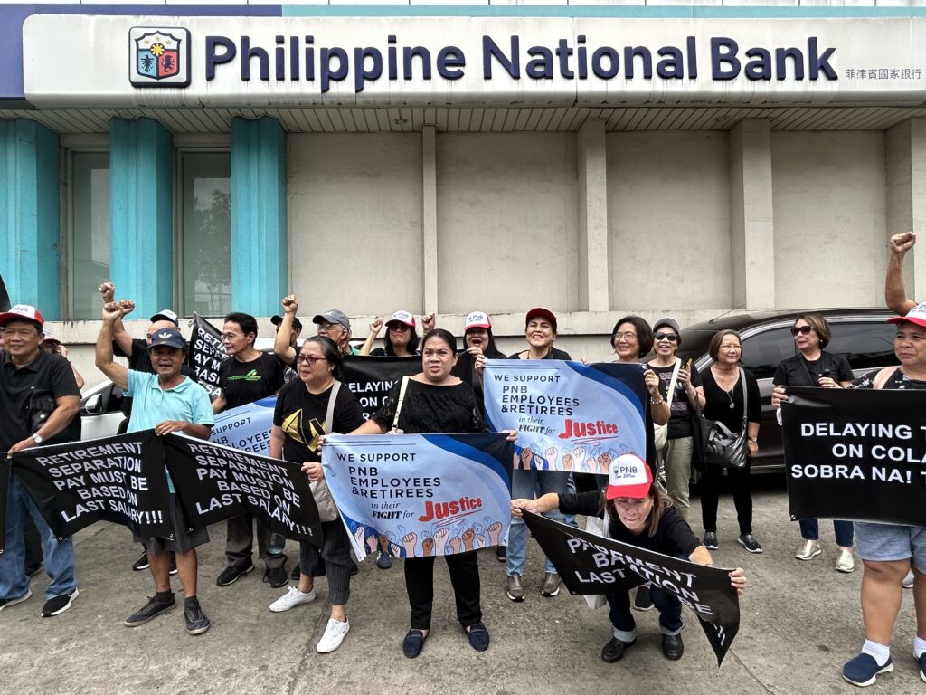PNB retirees, in Cebu, over 45 of them, join nationwide rally against bank