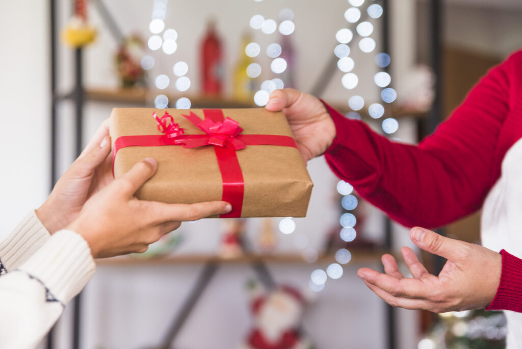 exchanging of gifts this holiday
