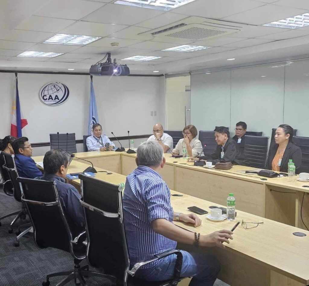 Bohol Gov. Erico Aris Aumentado meets with CAAP officials to discuss a plan to convert the old Tagbilaran Airport into an IT Park.