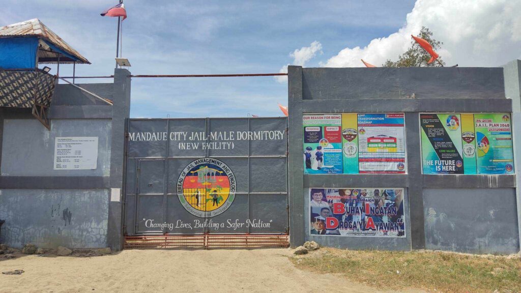 Mandaue Jail PDLs given chance to bond with families. Photo is a facade of the new BJMP-Mandaue building in Dungguan, Barangay Basak, Mandaue City. | BJMP-Mandaue