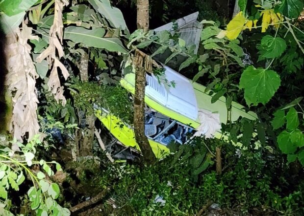 Antique gov clarifies 17 dead in Ceres bus accident. (Photo courtesy of Iloilo City Disaster Risk Reduction and Management Office)