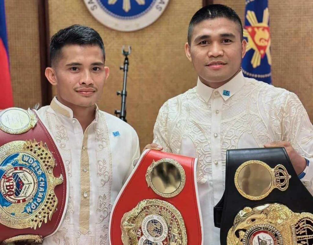 Melvin Jerusalem (left) and Marlon Tapales (right) during their visit to Malacanang Palace last year.