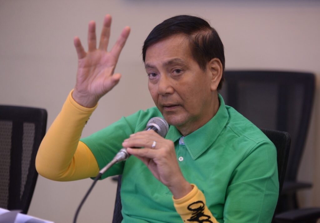 Rama to car owners: ‘Don’t use own cars, take public transport’ during Sinulog. In photo is Cebu City Mayor Michael Rama.
