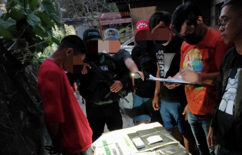 A 28-year-old man, who is described as a High-value individual, will be spending some time in jail after he was arrested during a buy-bust operation in Sitio Matumbo, Barangay Pusok, Lapu-Lapu City on Friday, January 26, 2024.