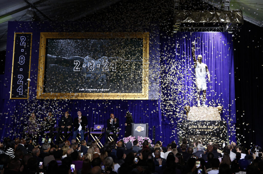 Kobe Bryant statue. A statue for former Los Angeles Lakers guard Kobe Bryant is unveiled during a ceremony at Star Plaza outside of Crypto.com Arena. | Jason Parkhurst-USA TODAY Sports (Reuters)