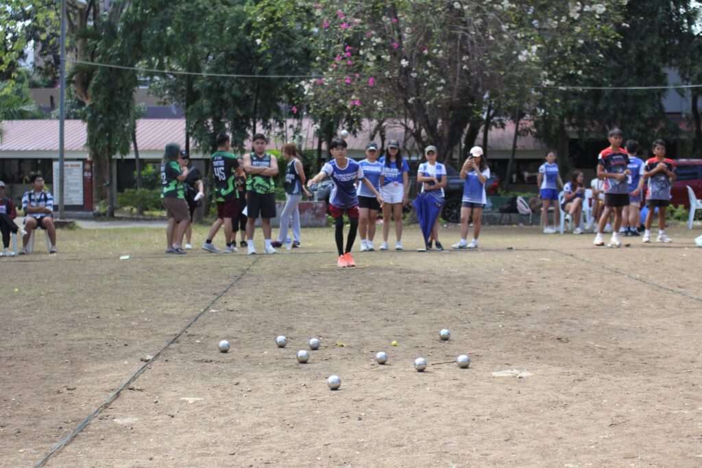Petanque: UP Cebu students enjoying the sport of Pétanque in its recent intramurals. | Contributed photo