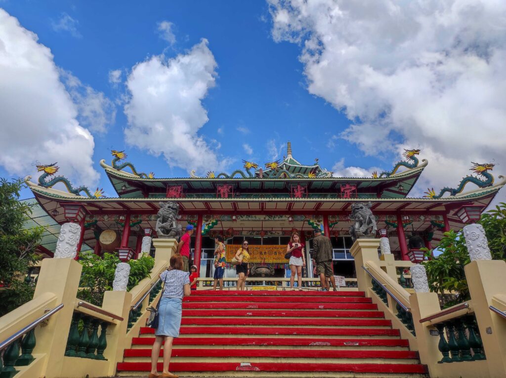 taoist temple in Cebu