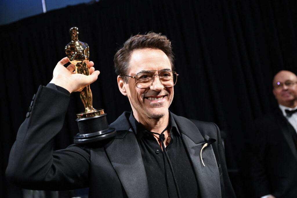 Hiroshima Oppenheimer Oscars. Hiroshima grapples with 'Oppenheimer' Oscars success. This handout picture courtesy of the Academy of Motion Picture Arts and Sciencies (AMPAS) shows US actor Robert Downey Jr. after winning the Oscar for Best Actor in a Supporting Role for "Oppenheimer"  during the 96th Annual Academy Awards at the Dolby Theatre in Hollywood, California on March 10, 2024. (Photo by Richard Harbaugh / AMPAS / AFP) 