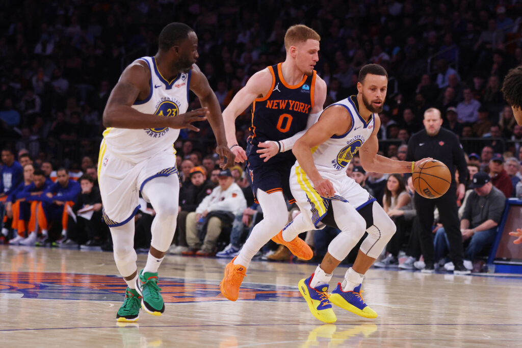 NBA: Curry -- Stephen Curry #30 of the Golden State Warriors drives to the basket against Donte DiVincenzo #0 of the New York Knicks at Madison Square Garden on February 29, 2024 in New York City. | Getty Images/AFP
