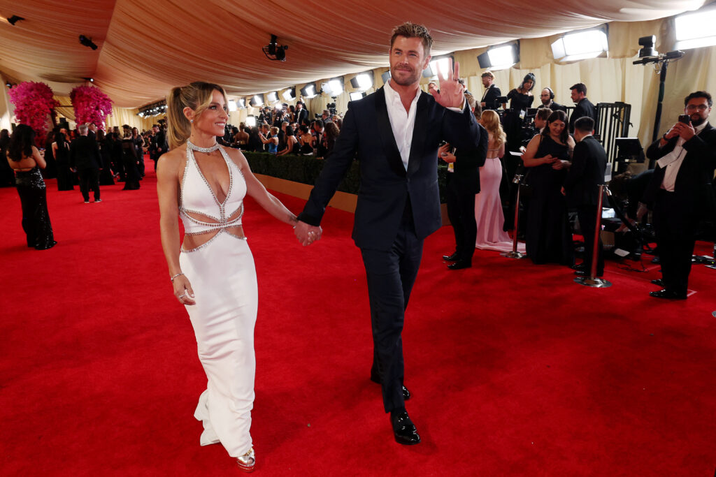 Chris Hemsworth and Elsa Pataky walk the red carpet 