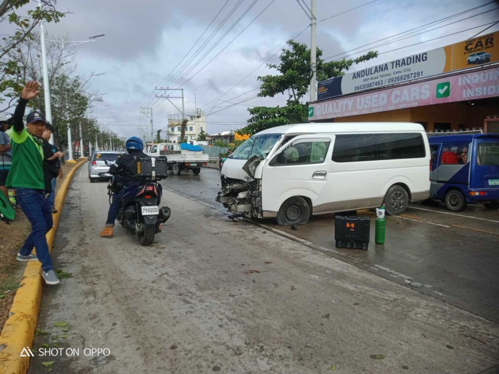 Talisay accident: The tourist van involved in the accident on Sunday, March 24, in Barangay Cansojong, Talisay City, ended on the other lane of the road after the driver lost control of the vehicle. | CT-TODA 