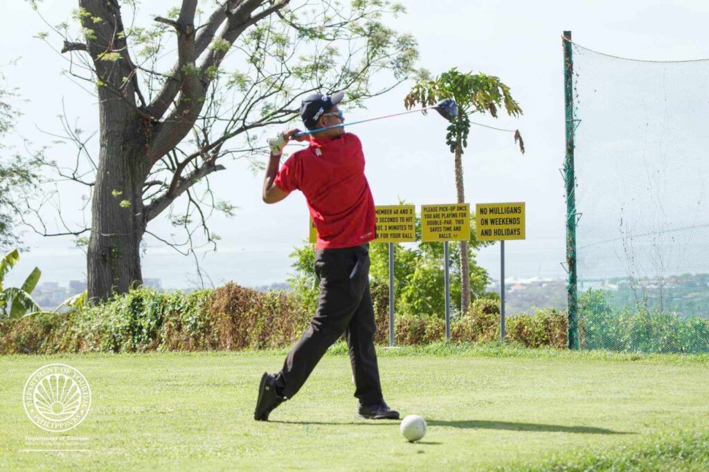 Cebu golf tourism