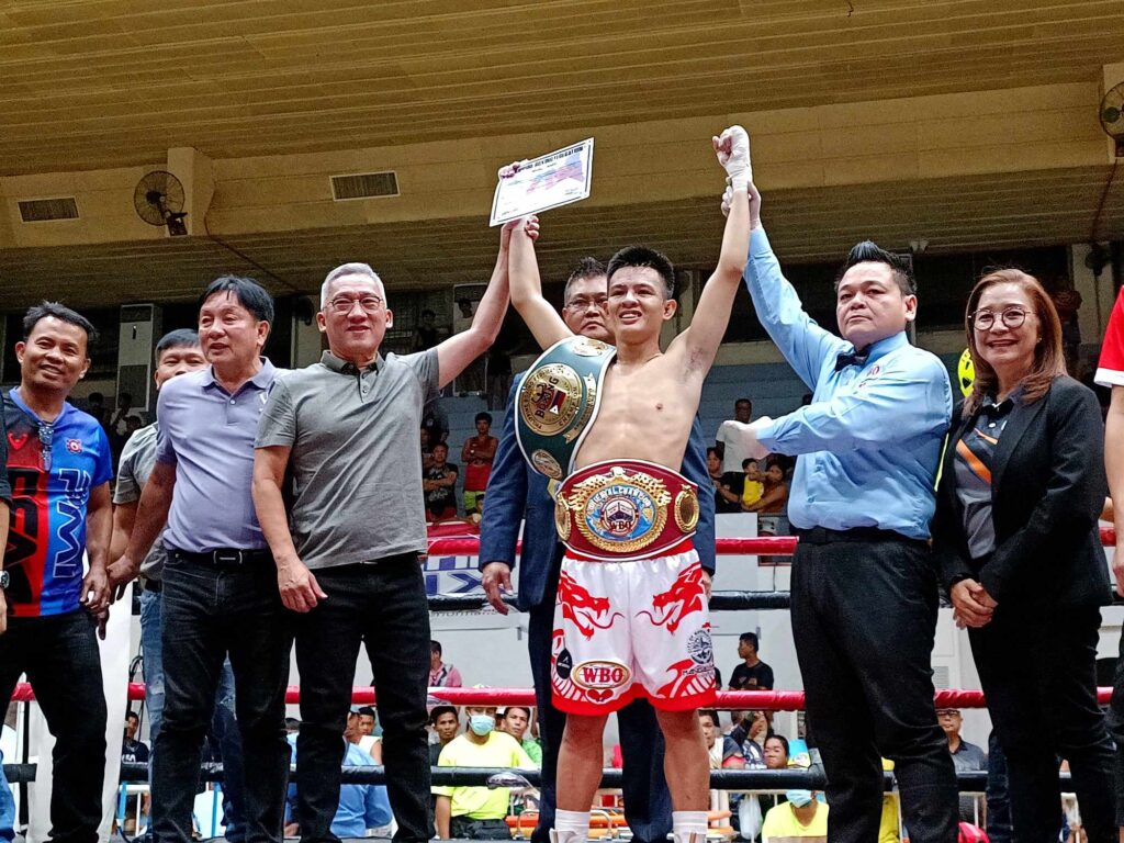 Dumam-ag wrests WBO Oriental strap in controversial KO win. Lorenz Dumam-ag raises his hands after scoring a first-round knockout win against Ramel Macado Jr. | Glendale Rosal