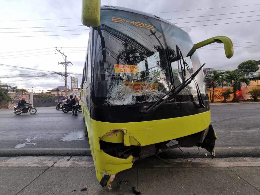 2 motorcycle drivers dead in separate road accidents in Cebu