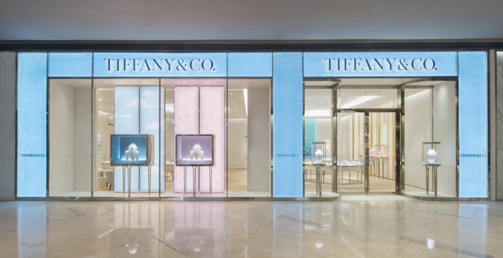 Facade of the newest Tiffany & Co. in The Mall I NUSTAR Cebu