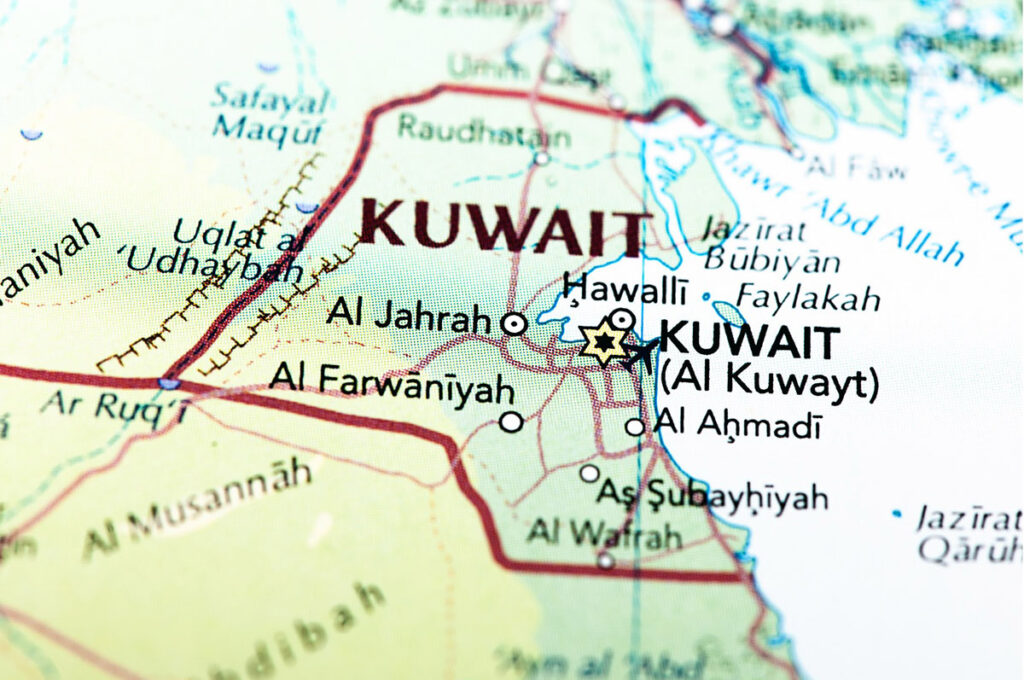 Kuwait lifts visa ban on Filipino domestic workers | Inquirer.net file