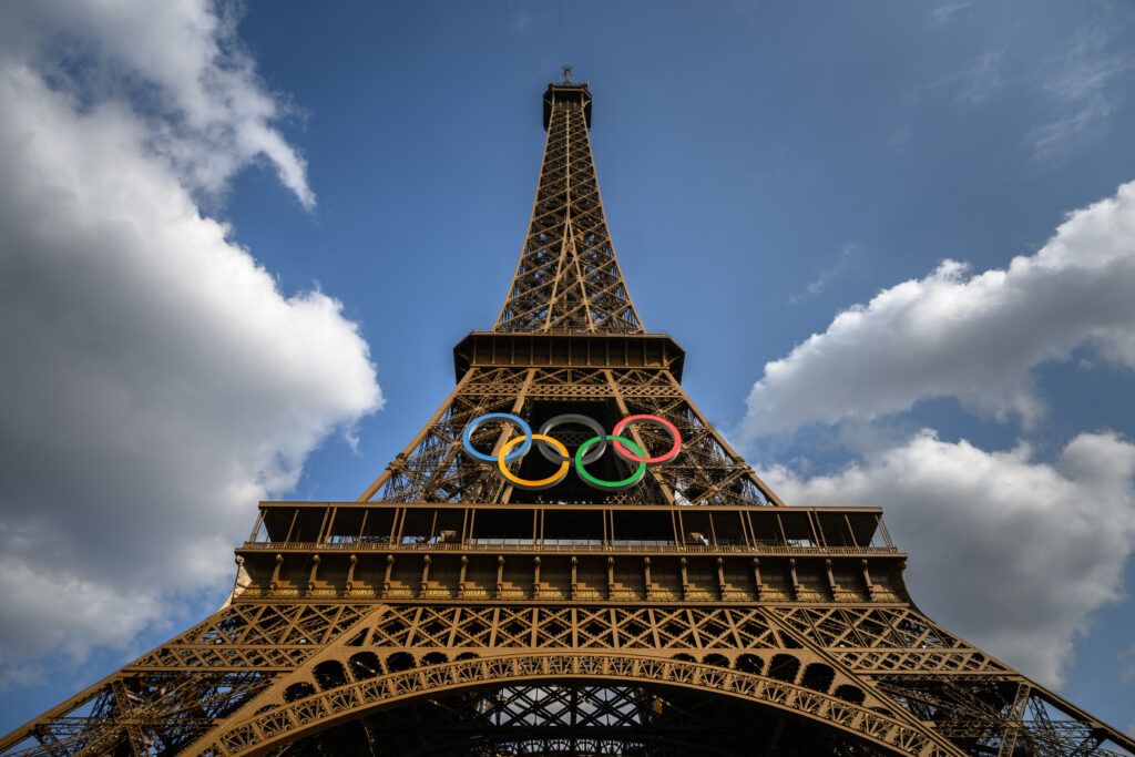 OLY-PARIS-2024-OLYMPIC RINGS-FEATURE