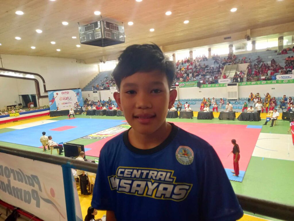 Troy Nathaniel Abing of Lapu-Lapu City wins a gold medal in arnis for Central Visayas in Palarong Pambansa 2024.