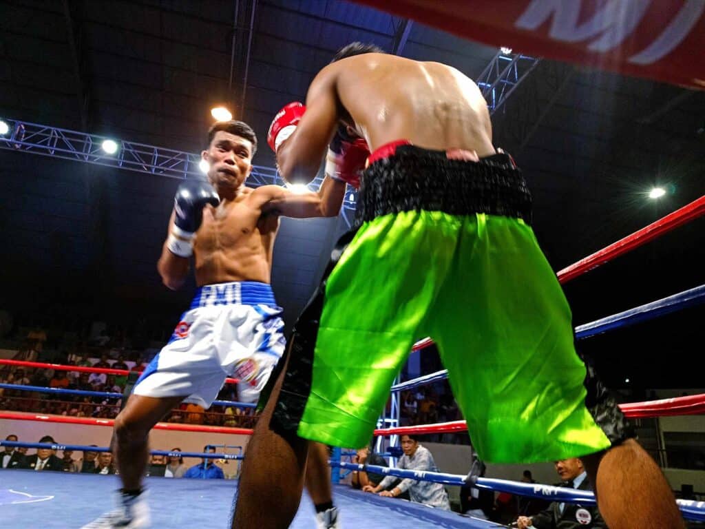 Asilo knocks out Thai veteran to win WBO regional title