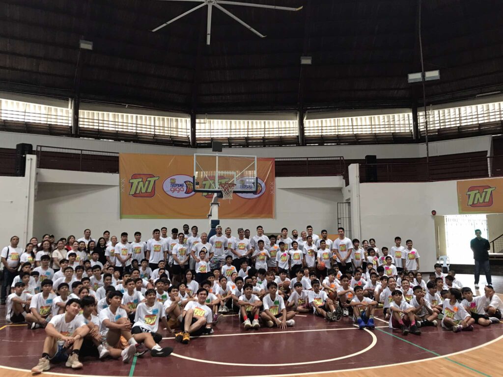 Tropang Giga basketball clinic