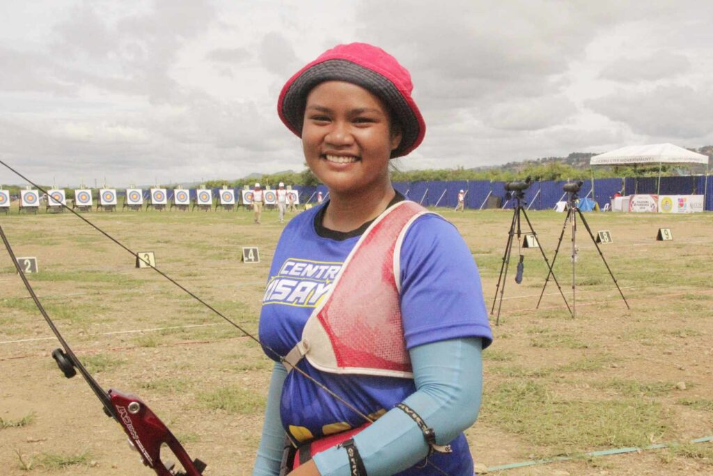 Naina Dominique Tagle (16) of Dumaguete City, waits for her turn to compete in her Olympic round match. | Jose Almonte