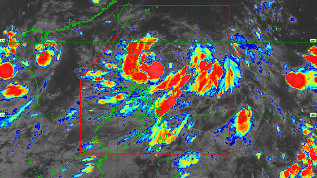 600,000 people displaced by 'habagat', 'Carina' intensifies slightly