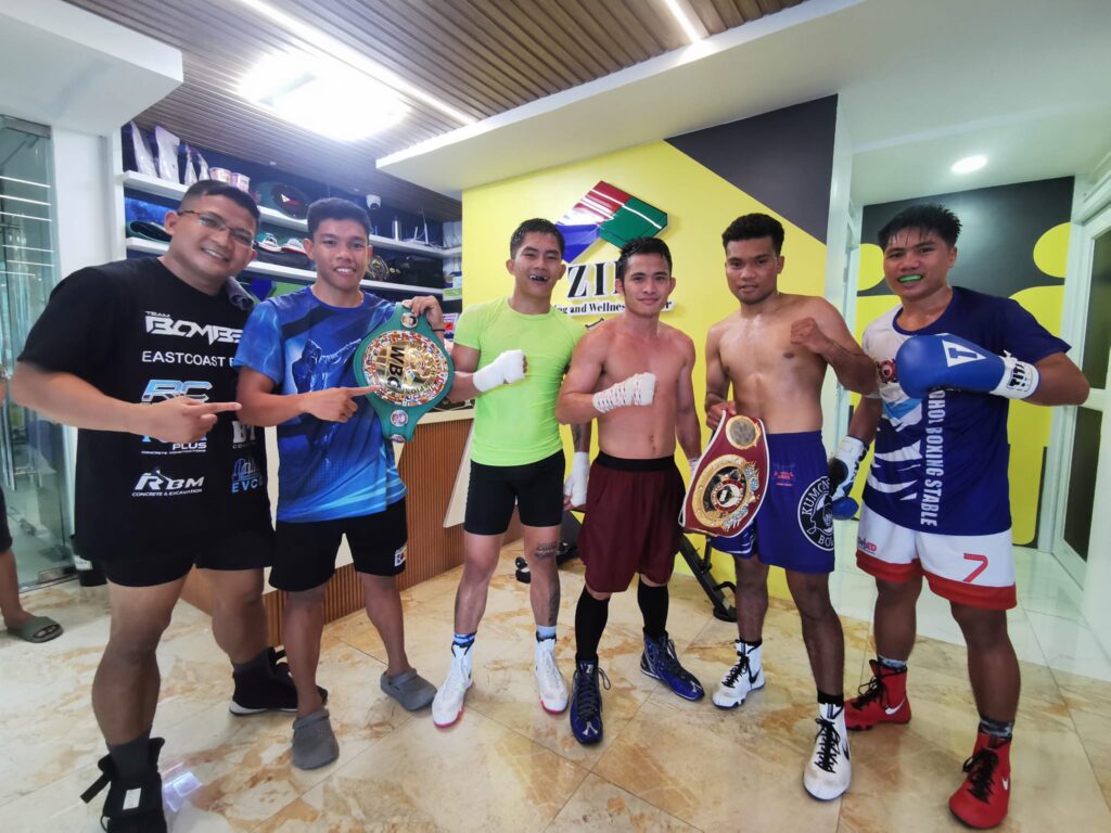 PMI prospects spar with world champion in Cebu training camp