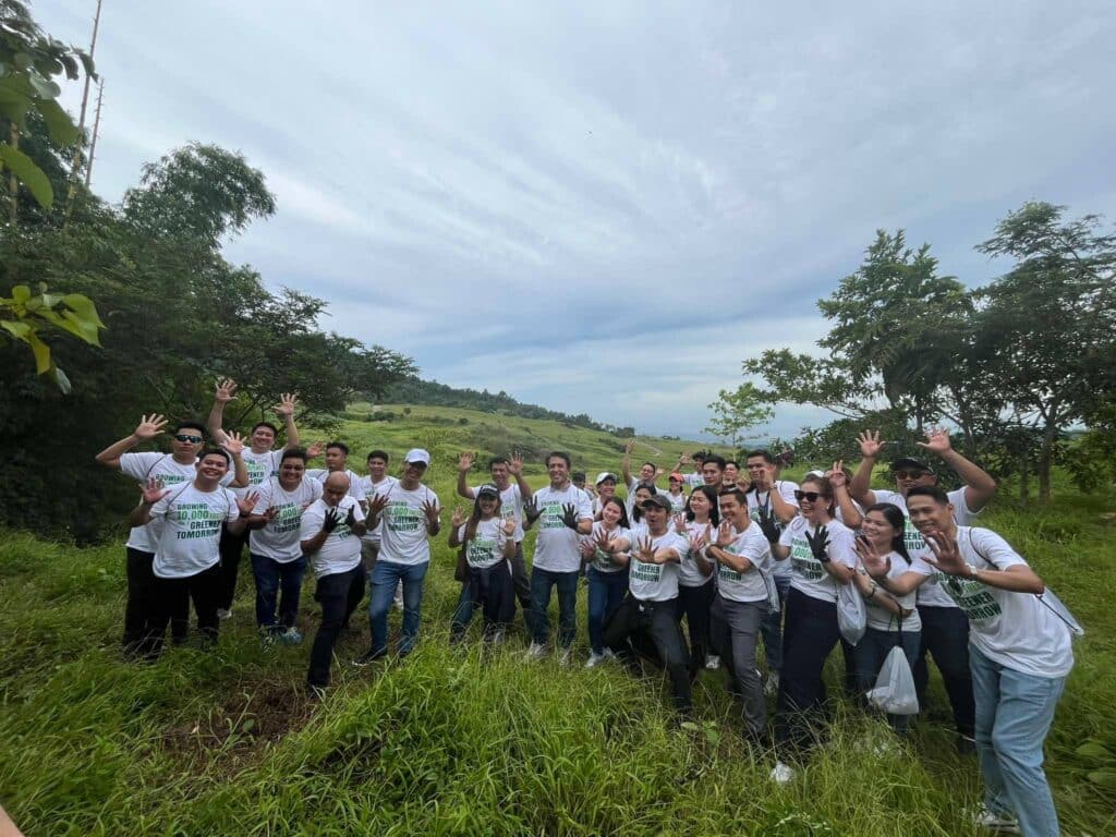 Honda Cars Cebu grows 10,000 native trees for a greener tomorrow