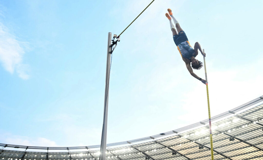 Duplantis breaks pole vault world record in Polish meet. In photo is Sweden's Armand Duplantis competing to win the men's pole vault event of the Silesia Diamond League athletics meeting in Chorzow, Poland, on August 25, 2024. | Photo by Sergei GAPON / AFP