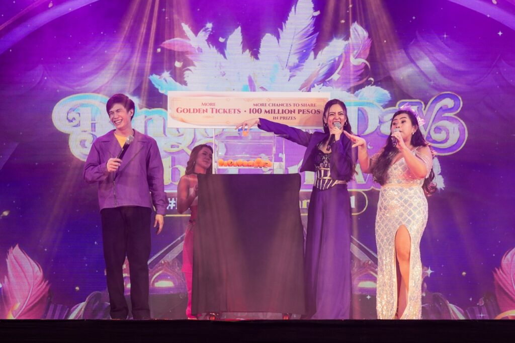 Kim Chiu and the BP Hosts drawing numbers for the Golden Ticket grand raffle draw.
