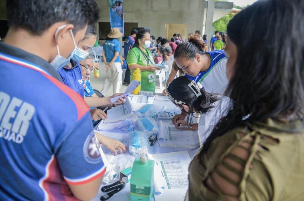 Over 400 Binaliw residents receive free medical care