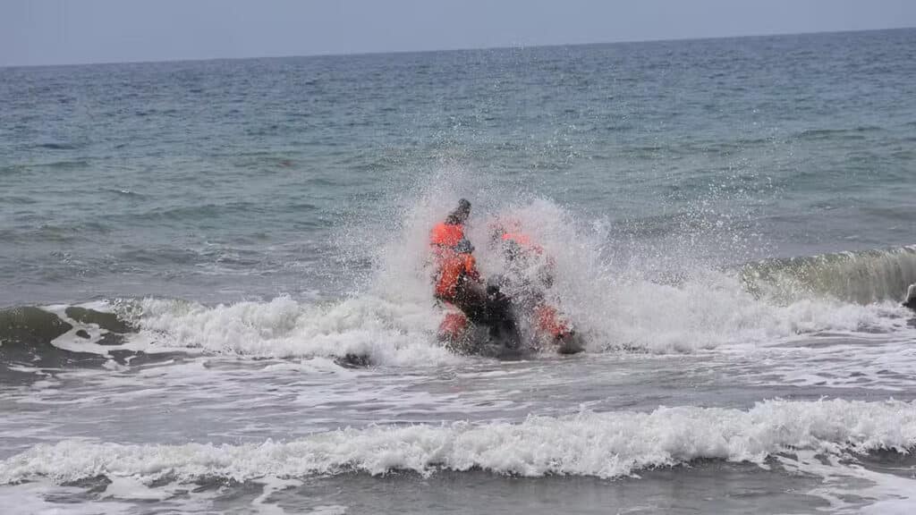 Misamis town: Missing fisherman's search hampered by strong waves. Huge waves pummel rescue boat of the Philippine Coast Guard Iligan City-Lanao del Norte station during search and rescue operation on Sunday, September 15, for a missing fisherman in Manticao, Misamis Oriental. (Divina M. Suson)