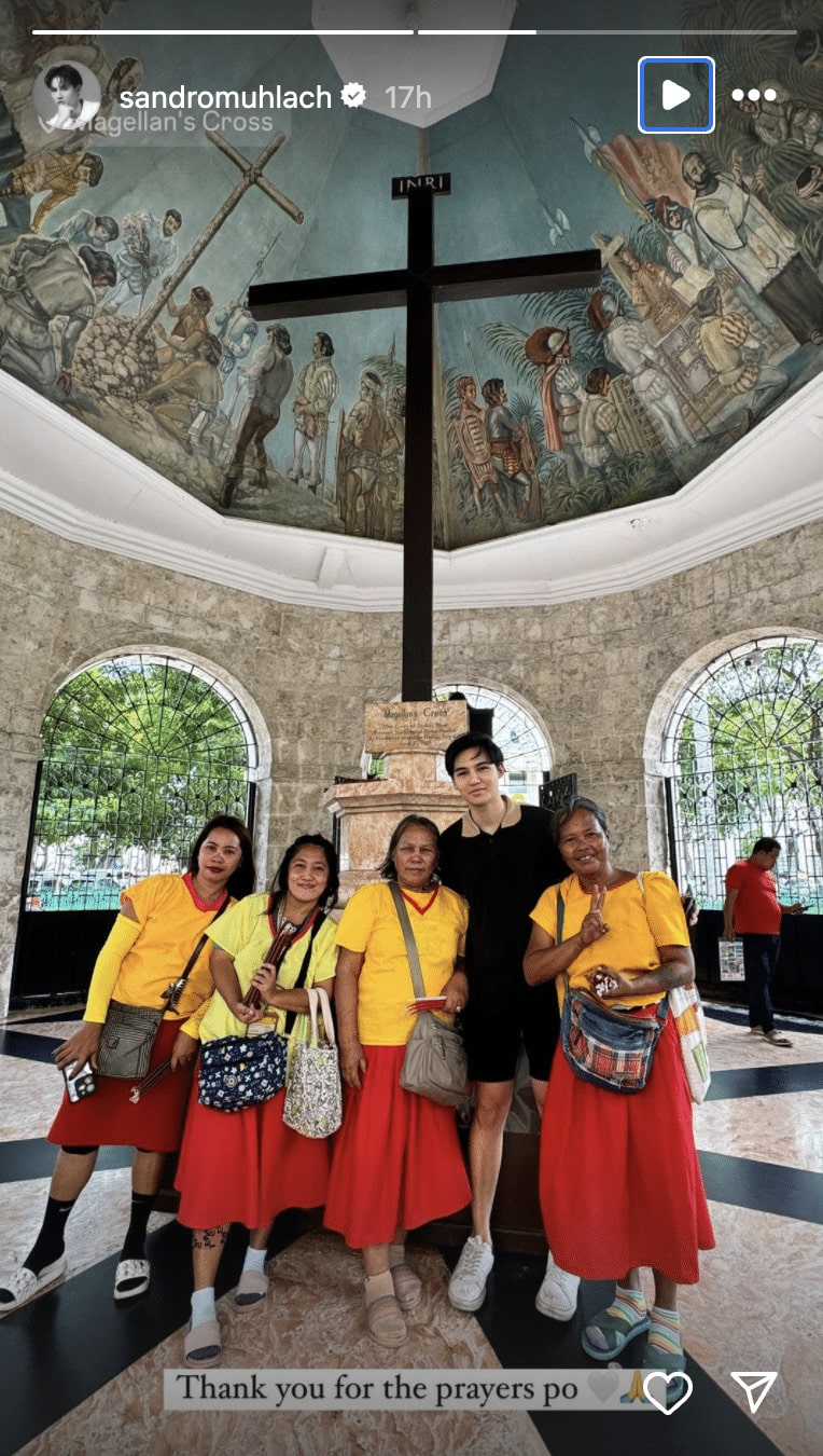 Mga tindera sa kandila sa may Magellan's Cross niposing kuyog si Sandro Muhlach