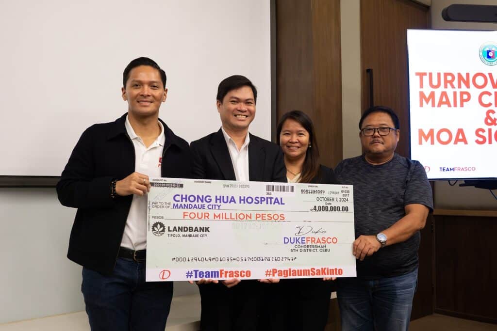 Frasco turns over P23M aid for indigent patients to private hospitals