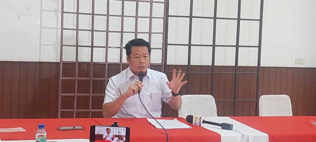 Yogi Ruiz, Cebu City candidate for mayor, has filed a complaint against Mayor Raymond Alvin Garcia and Engineer Imbong on the road closure involving a portion of the Cebu BRT project. | Futch Anthony Inso