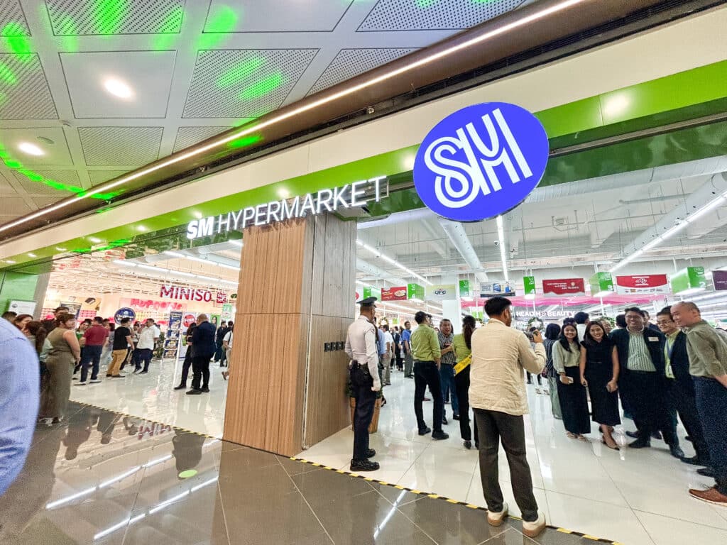 SM J Mall: Cebu’s newest lifestyle destination now open!