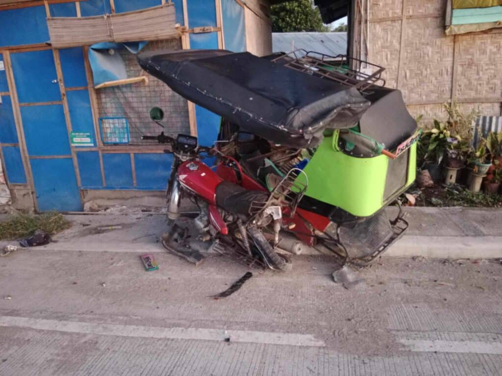 Argao, Cebu accident: American driving truck rams tricycle, 1 dead. This is the tricycle driven by Abner Quiñones after the accident involving a pickup truck in Argao town on November 21. | Paul Lauro