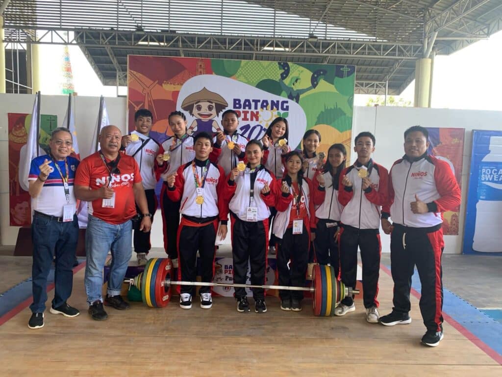 Cebu City's gold medalists in weightlifting during the Batang Pinoy National Finals in Puerto Princesa City, Palawan. | Photo from Christopher Bureros. 