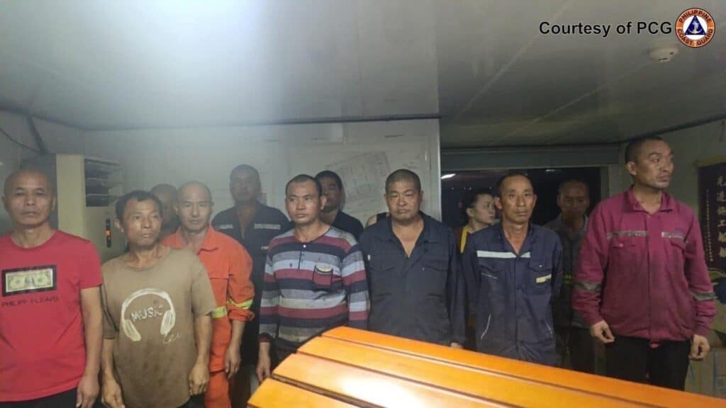 Undocumented Chinese nabbed in Bataan; Chinese army uniform also found