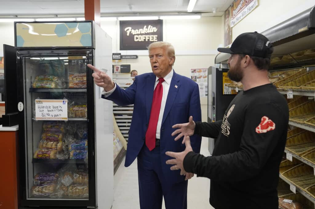 Trump’s plans likely won’t lower grocery bills - experts. FILE - Republican presidential nominee former President Donald Trump visits Sprankle's Neighborhood Market in Kittanning, Pa., Sept. 23, 2024. (AP Photo/Alex Brandon, File)