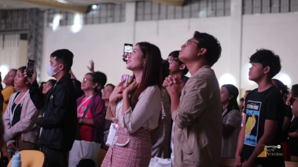 Feast Conference Visayas “Brings the Light” to 4,000 Faith seekers