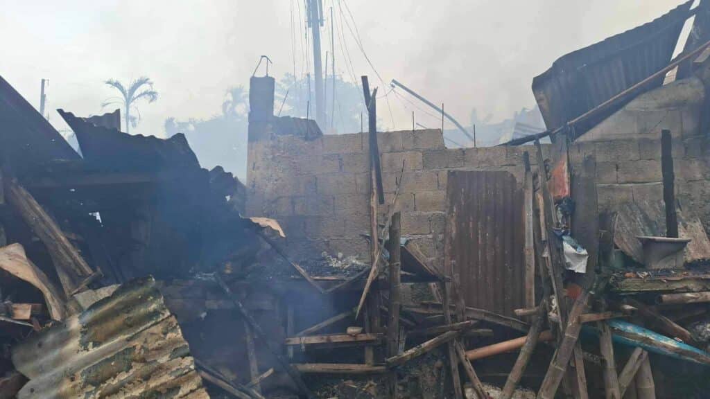 Fire burns down 60 houses in Talisay City, Cebu