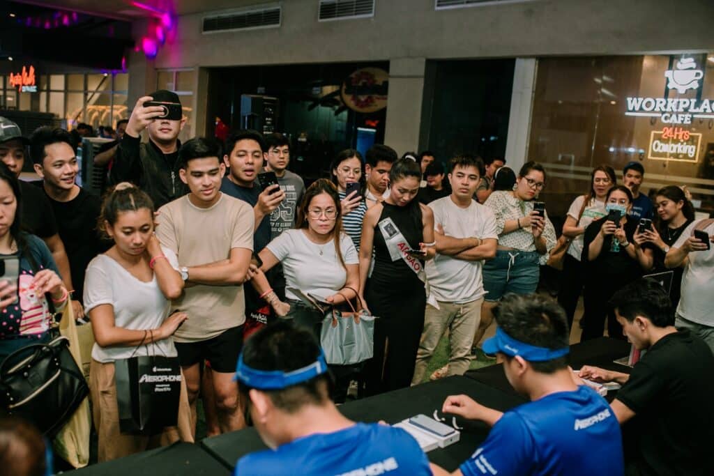 iPhone 16 at Aerophone's epic midnight launch party draws crowd in Cebu