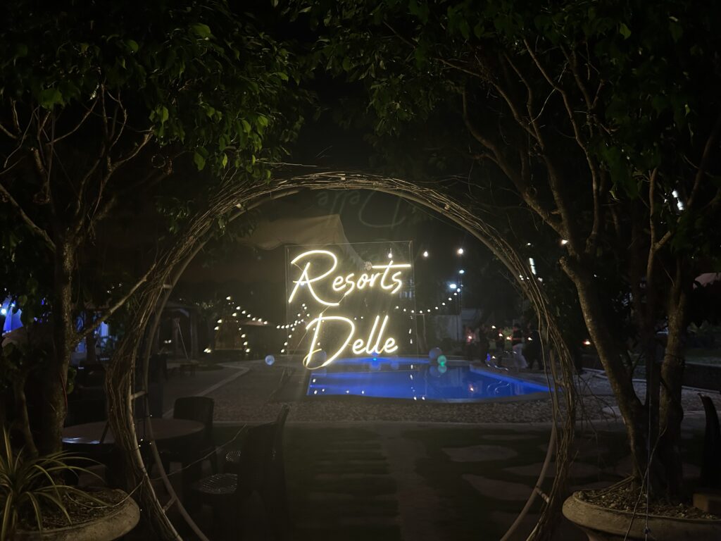 Dip, dine, and dance at Resorts Delle in Liloan Cebu