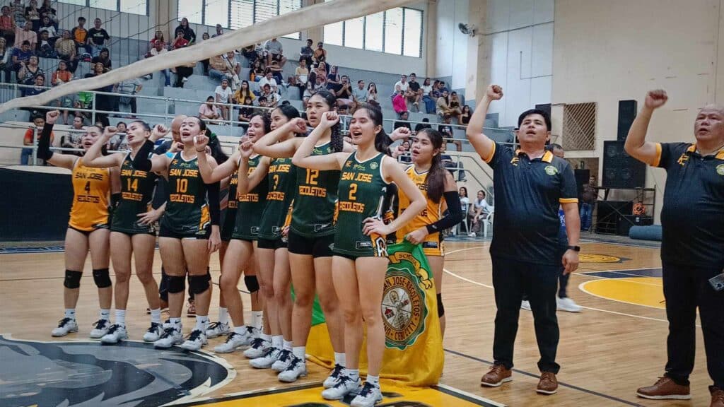 Lady Jaguars routs SHS-AdC, retain HS girls volleyball crown