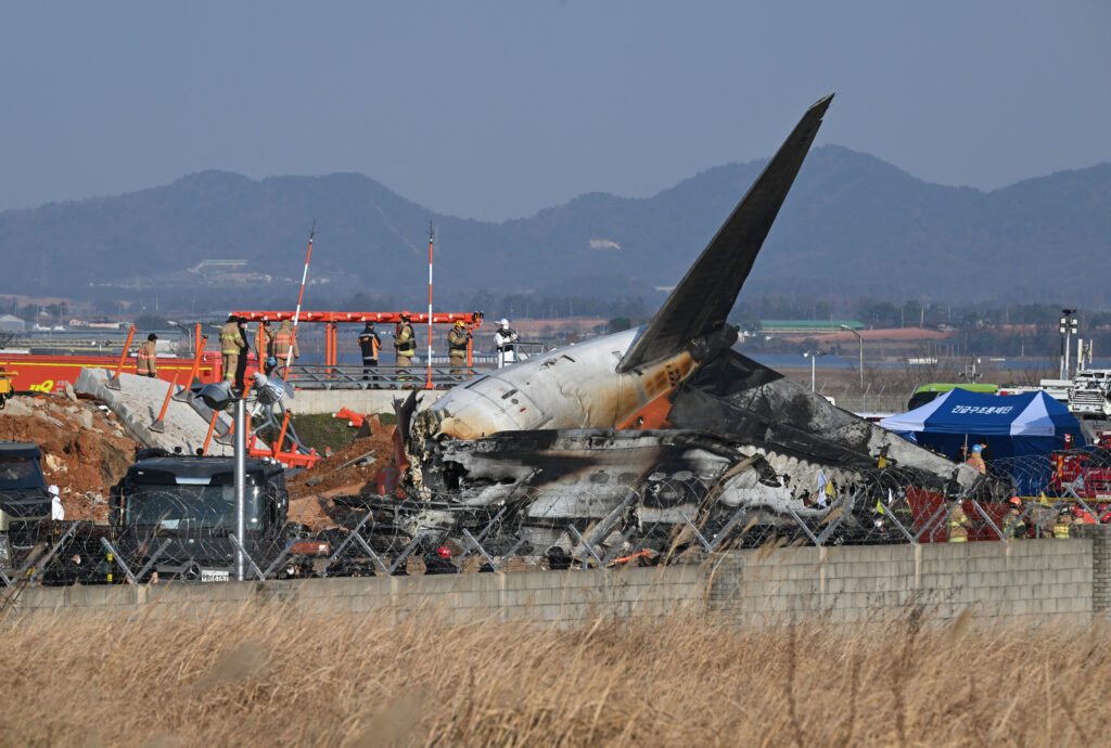 What caused South Korea's most deadly plane crash