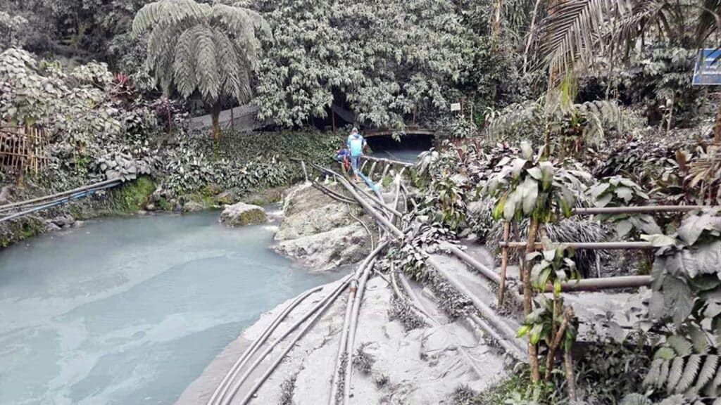 NO WINTER WONDERLAND Ashfall from the eruption of Mt. Kanlaon on Monday has blanketed much of Negros Occidental province, like here at Guintubdan Spring in Barangay Araal, La Carlota City. Photo taken on Dec. 10. —La Carlota City Water District photo