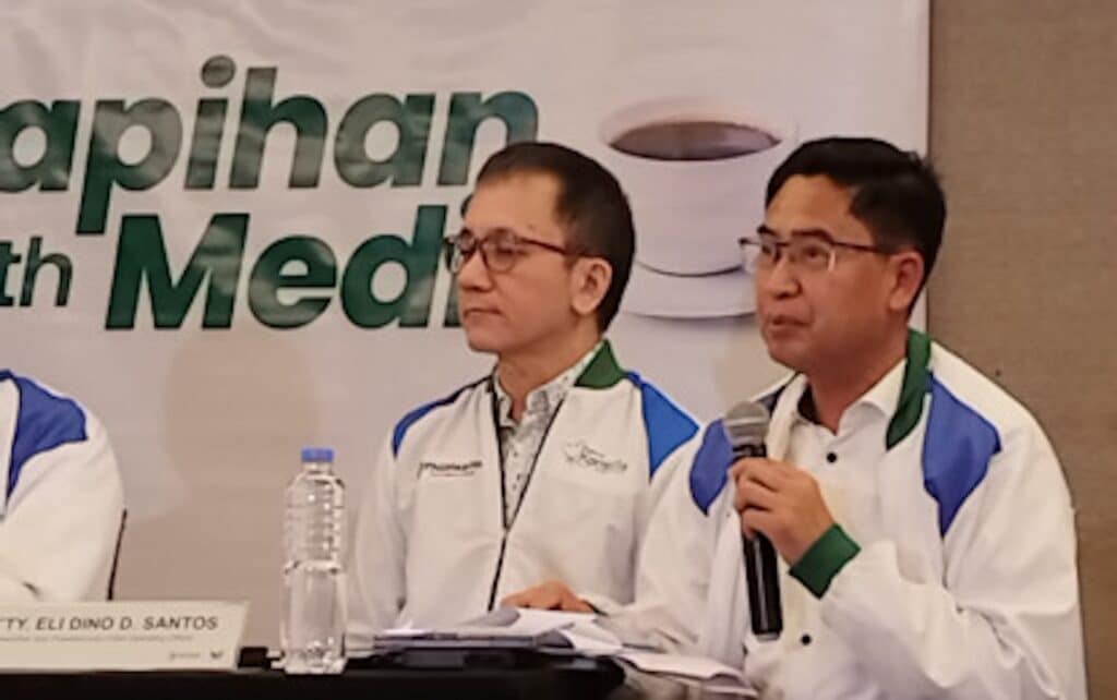 ENOUGH FUNDS. PhilHealth Senior Vice President Renato Limsiaco Jr. (right) answers questions about premium payment collection and benefits payouts during a media forum in Pasig City on Monday (Dec. 2, 2024). He said PhilHealth's focus is the proper disbursement of funds through the Konsulta Packages despite the cut in their requested PHP150 billion budget to cover its 25 million indirect contributors. (PNA photo by Ma. Teresa P. Montemayor)