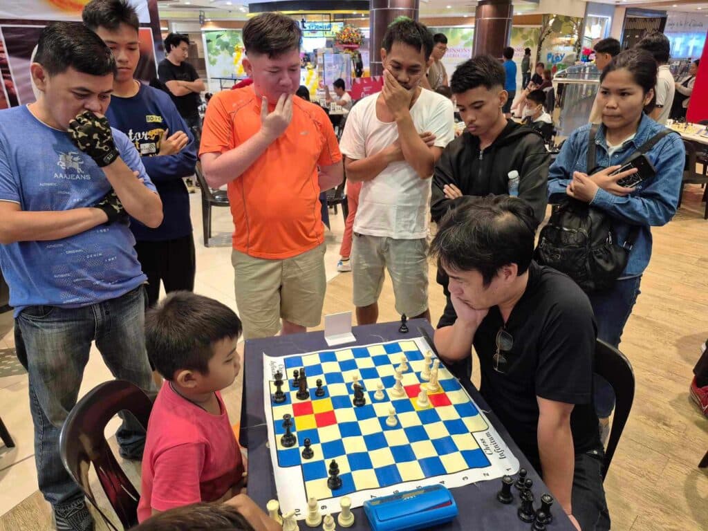 Chess Infinitum tourney: NM Ganzon, Villareal secure grand finals spots. Players competing in the Chess Infinitum Battlegrounds. | Photo from Cebu School of Chess.